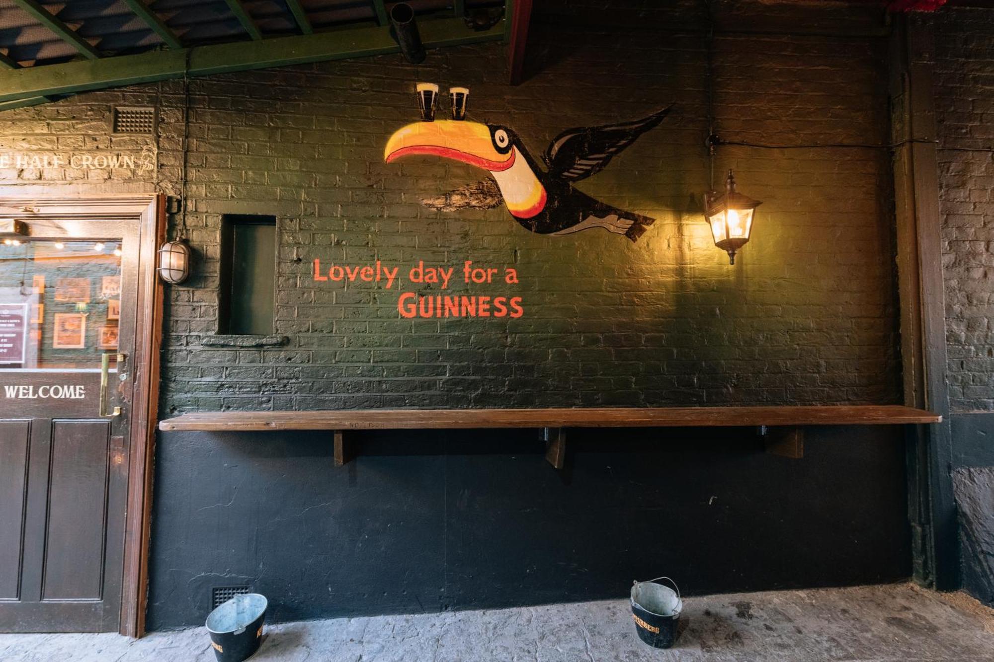 The Crown Pub & Guesthouse Londres Extérieur photo