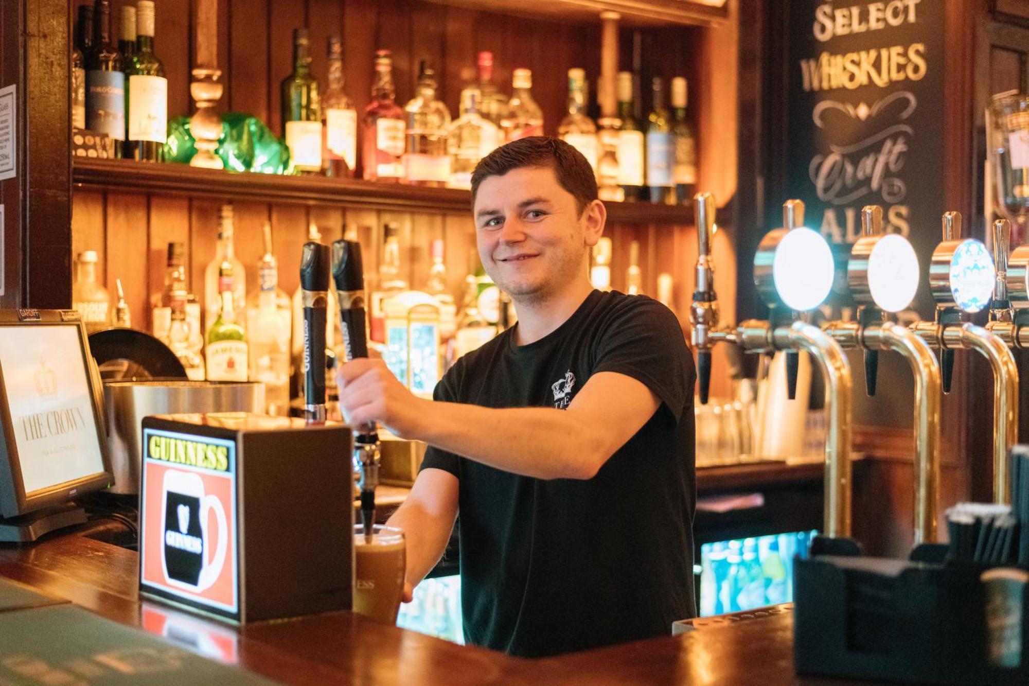 The Crown Pub & Guesthouse Londres Extérieur photo