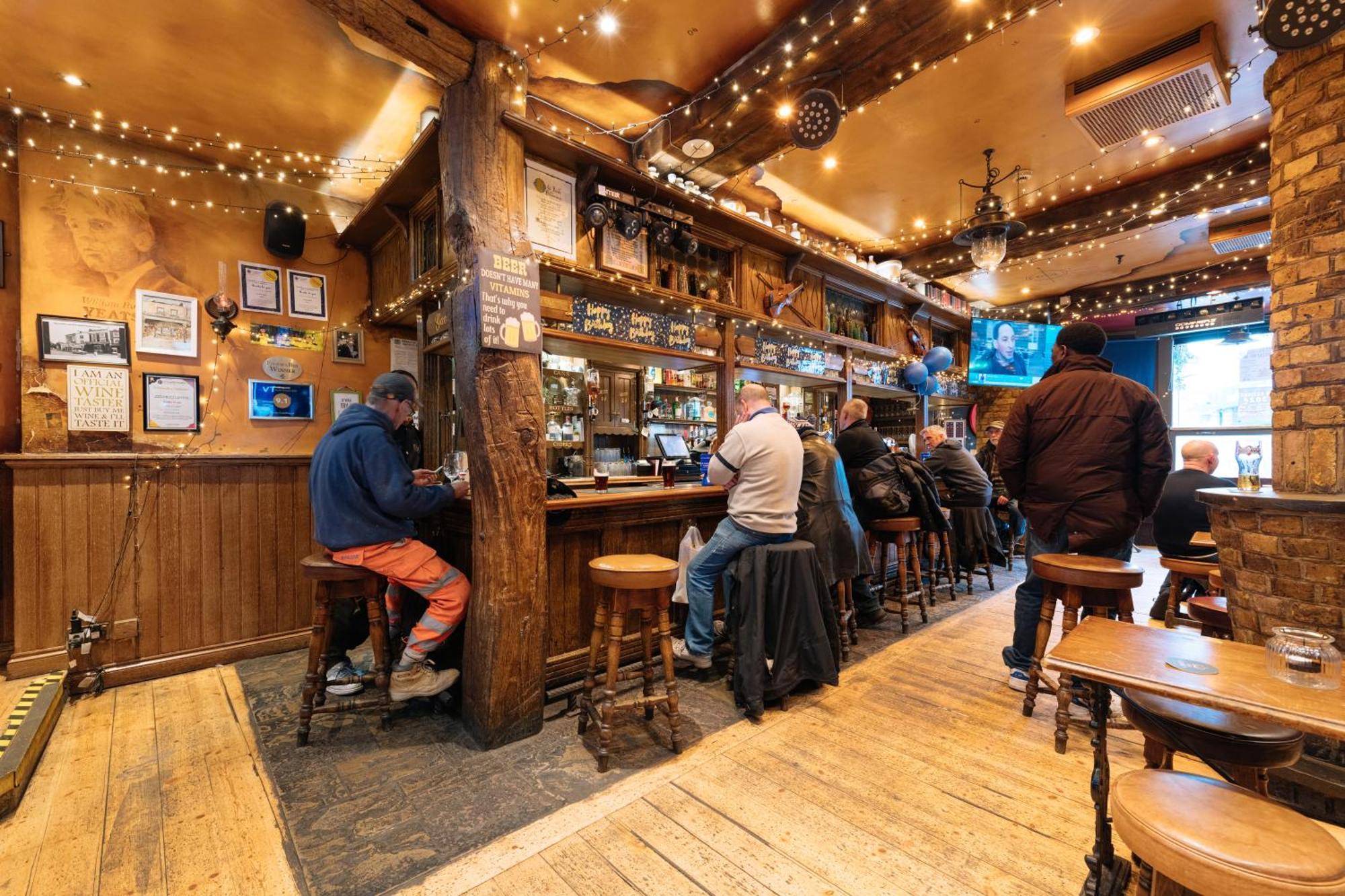 The Crown Pub & Guesthouse Londres Extérieur photo