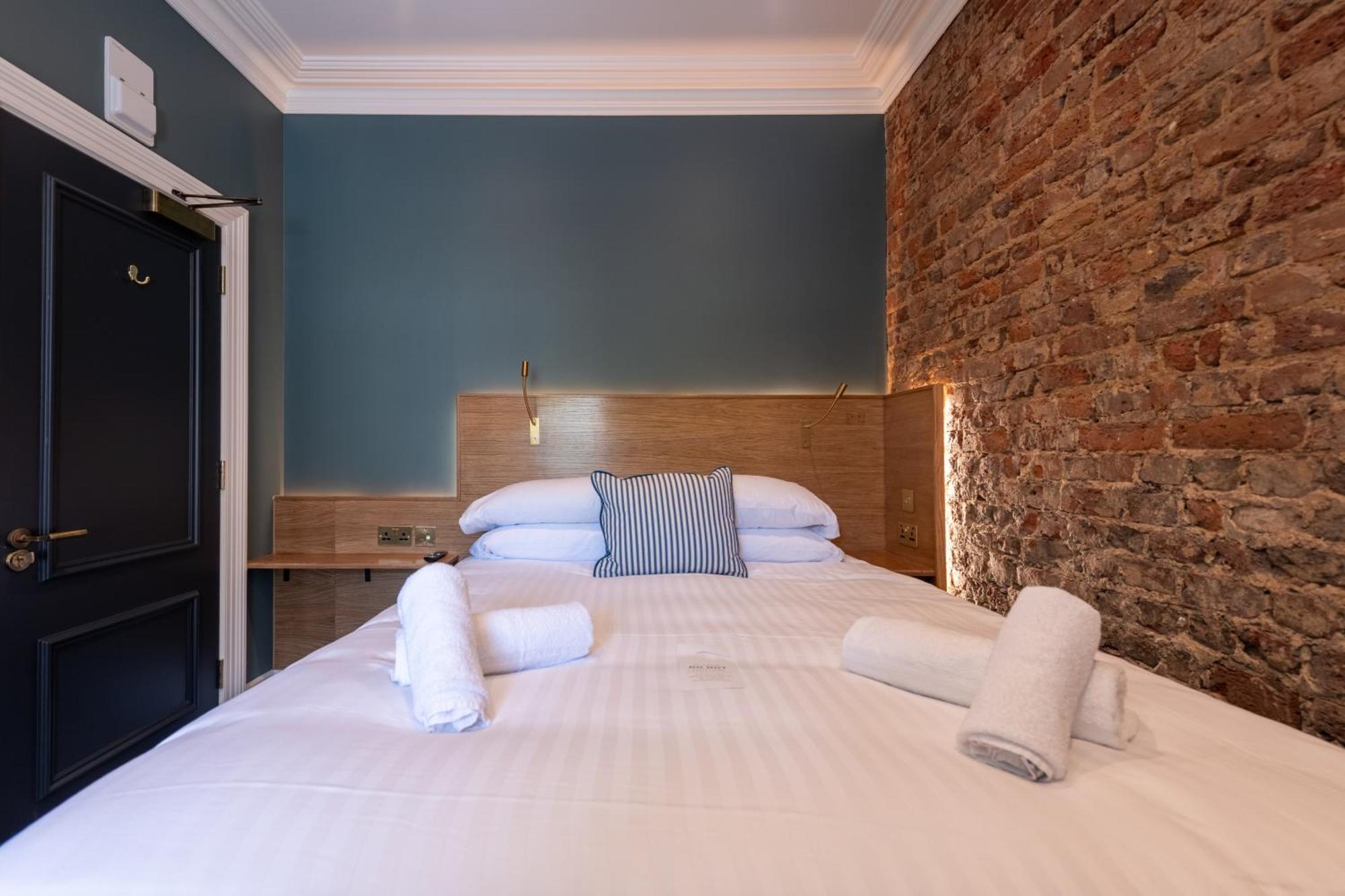 The Crown Pub & Guesthouse Londres Extérieur photo