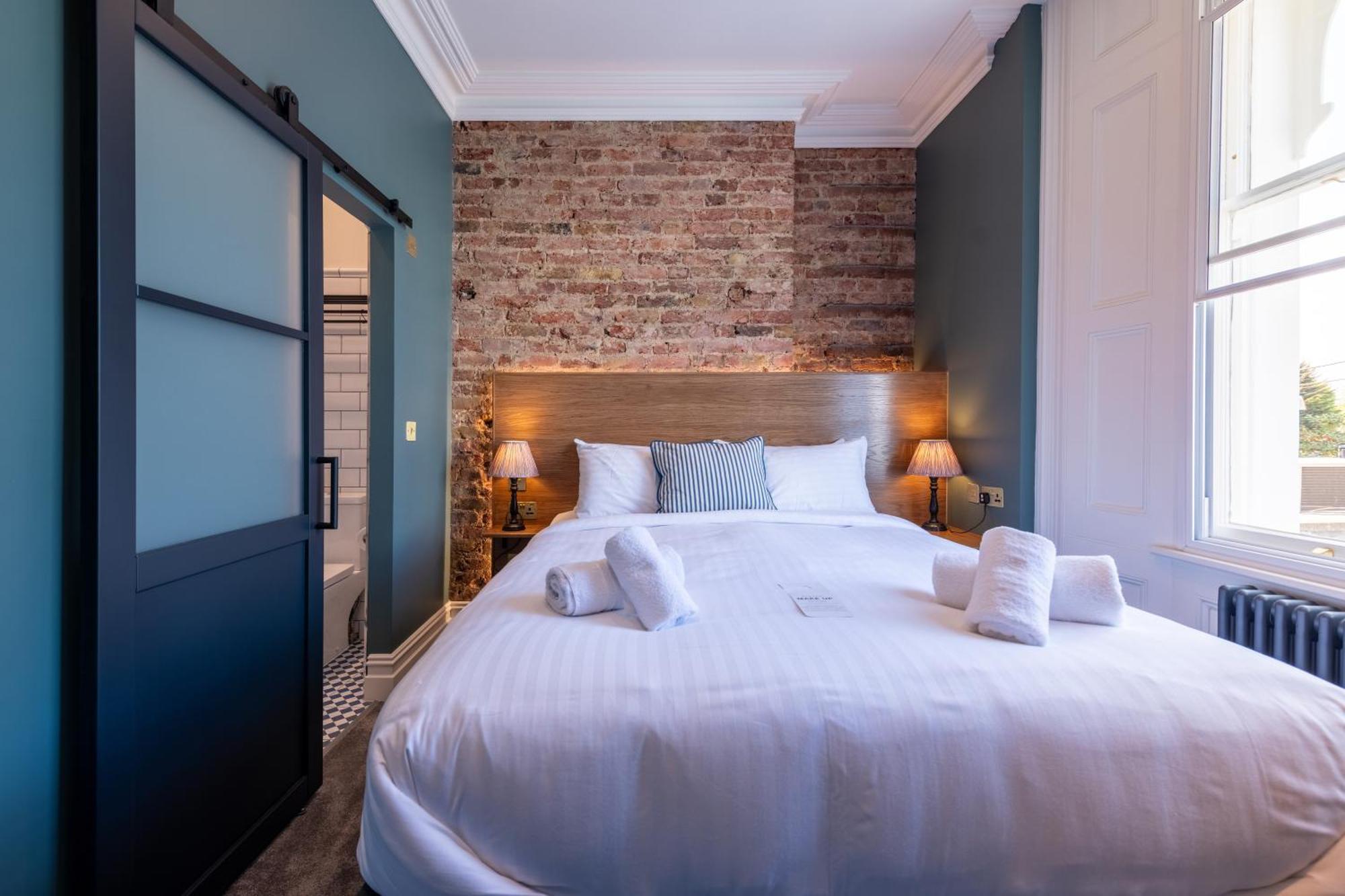 The Crown Pub & Guesthouse Londres Extérieur photo