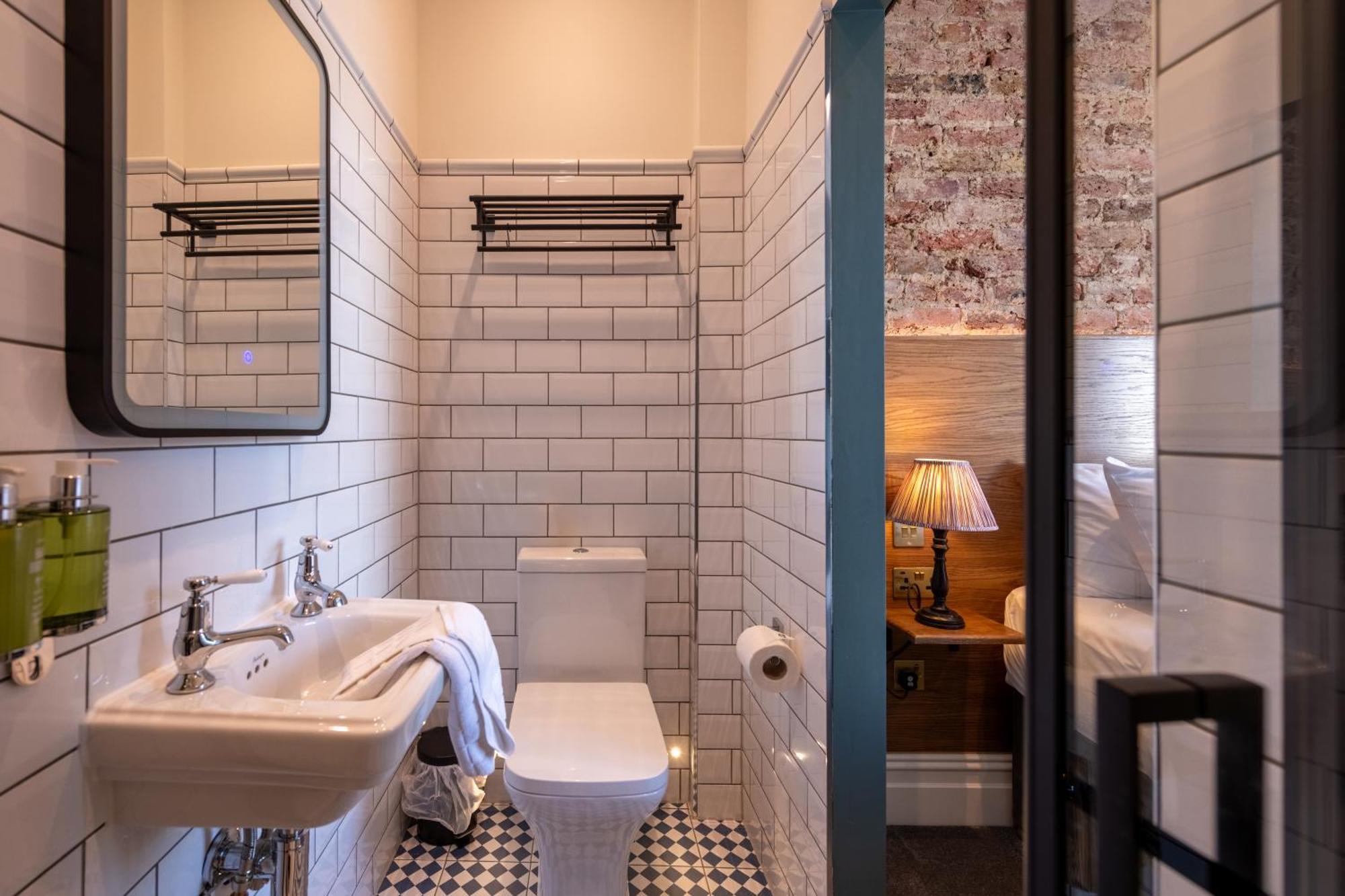 The Crown Pub & Guesthouse Londres Extérieur photo