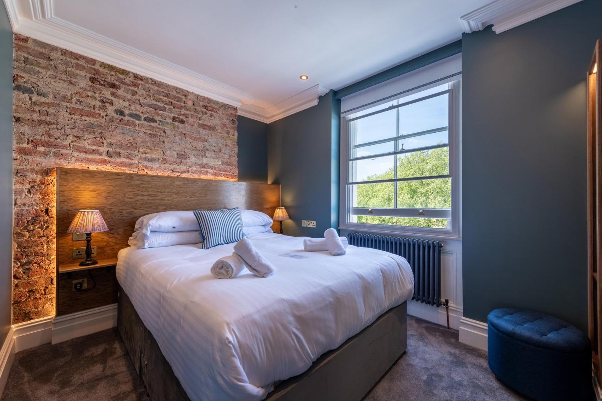 The Crown Pub & Guesthouse Londres Extérieur photo